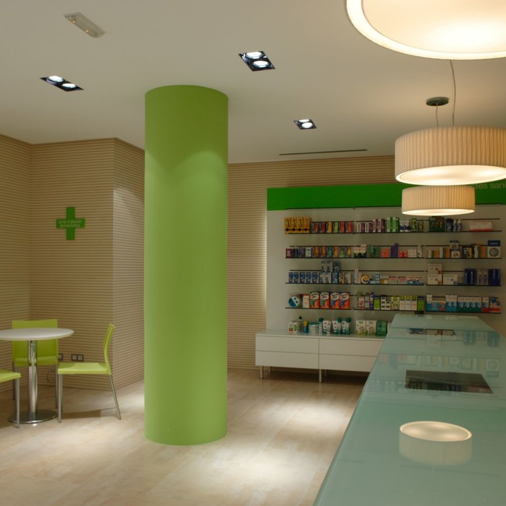 espacios-comerciales-farmacia-llull-4-1024×1024